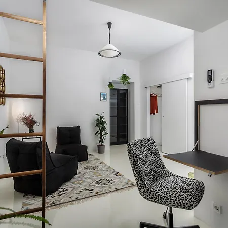 Apartment Cozy Flat In The Center *