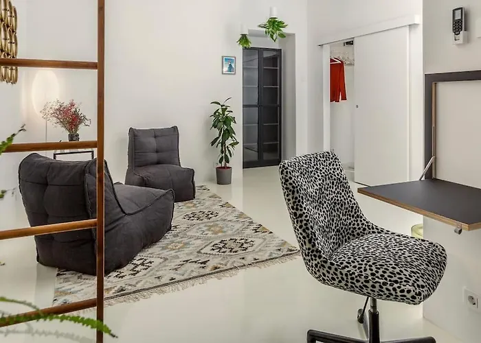 Cozy Flat In The Center Rijeka